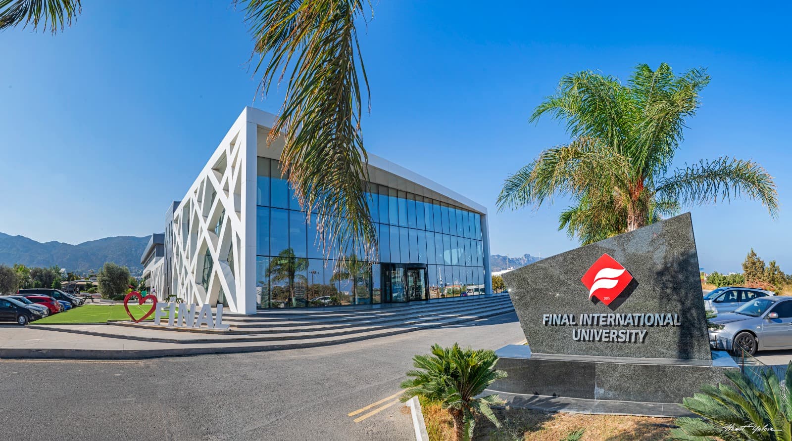 Final International University
