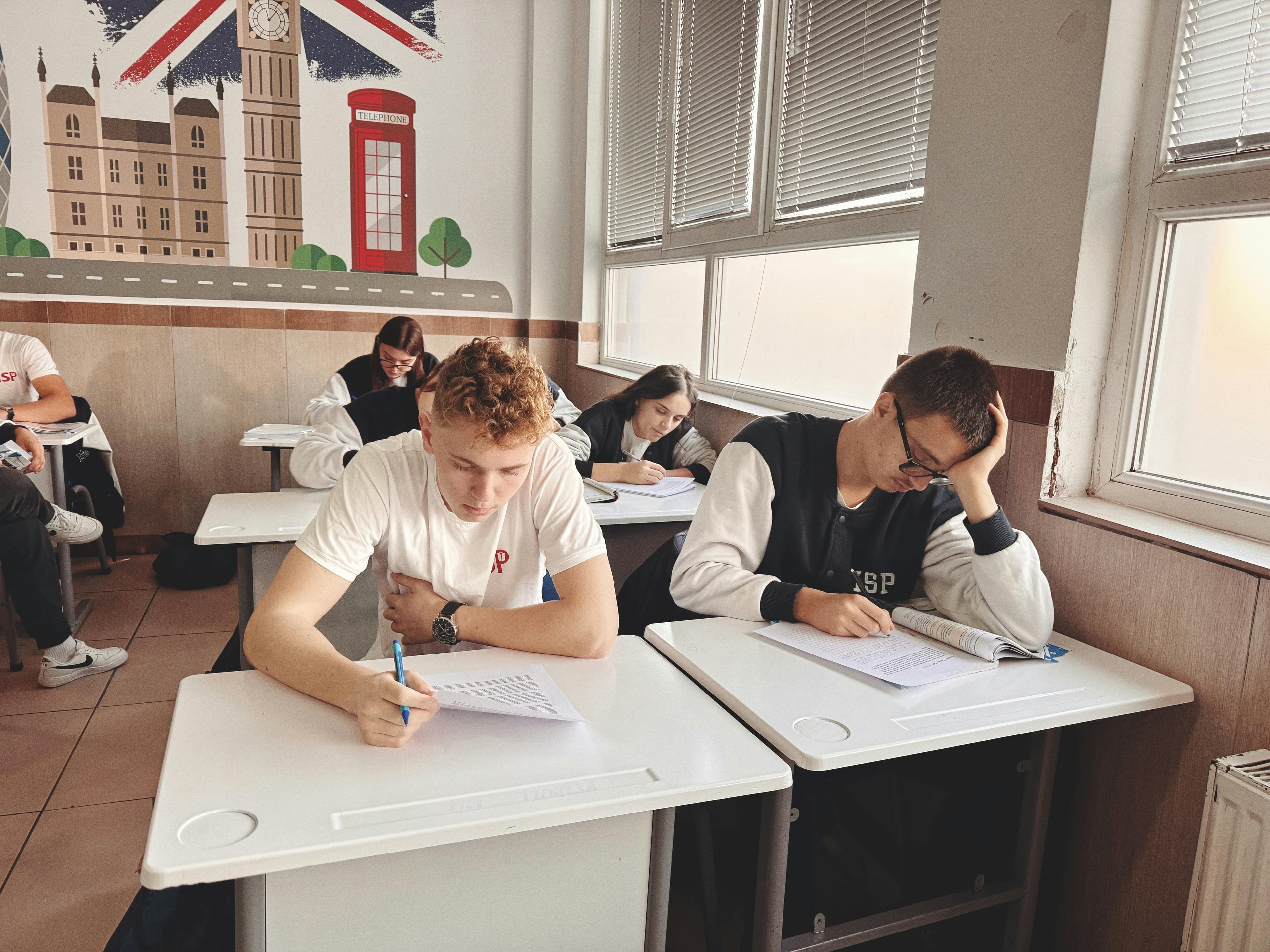 Study Abroad in the UK: A Complete Guide for Helena Students