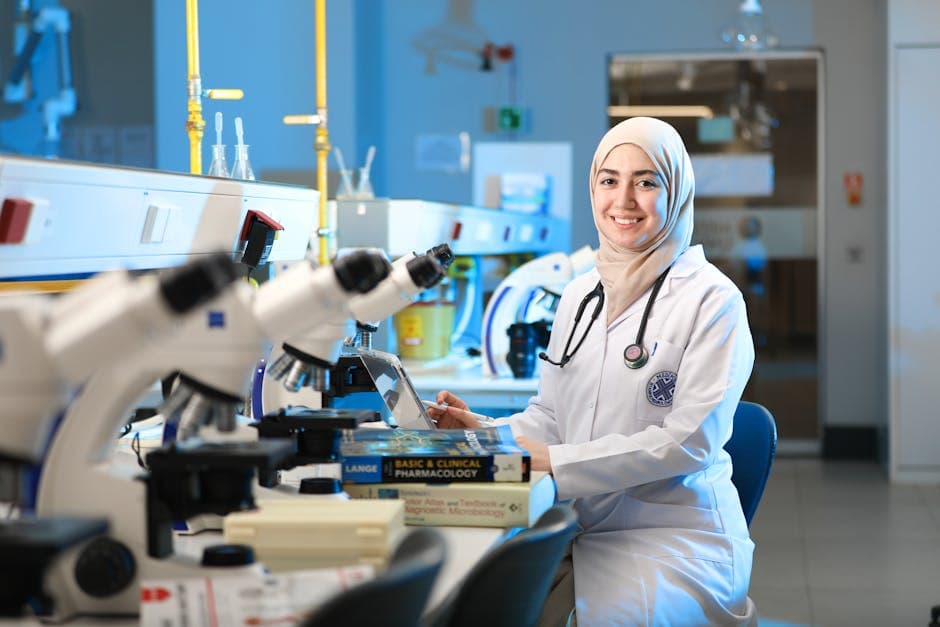 دراسة الطب: مقارنة شاملة بين شمال قبرص وروسيا للطلاب المصريين