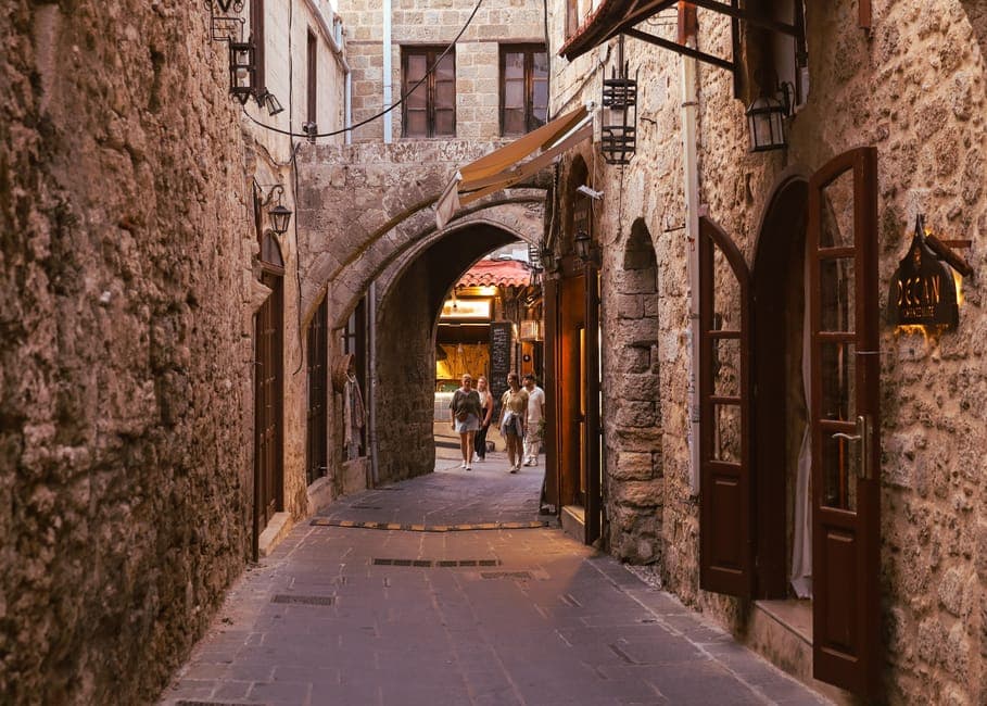 Study Abroad Programs: Your Guide to Study Abroad in North Cyprus for Canadians